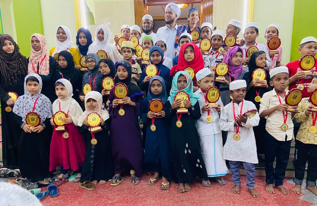 மழலையர்களின் நபிதின கொண்டாட்டம்