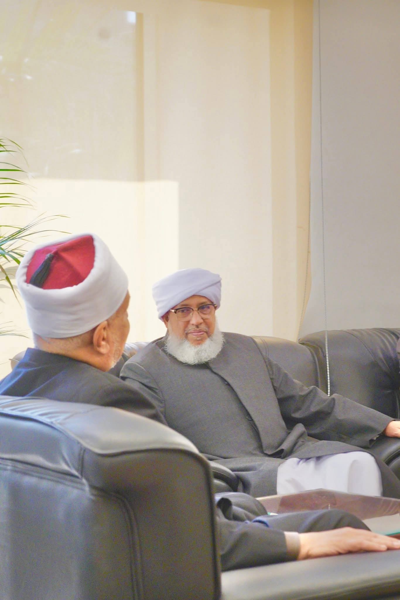 அல் அஹ்ஹர் பயிற்சி மையத்தை பார்வையிட்ட உஸ்தாத் 