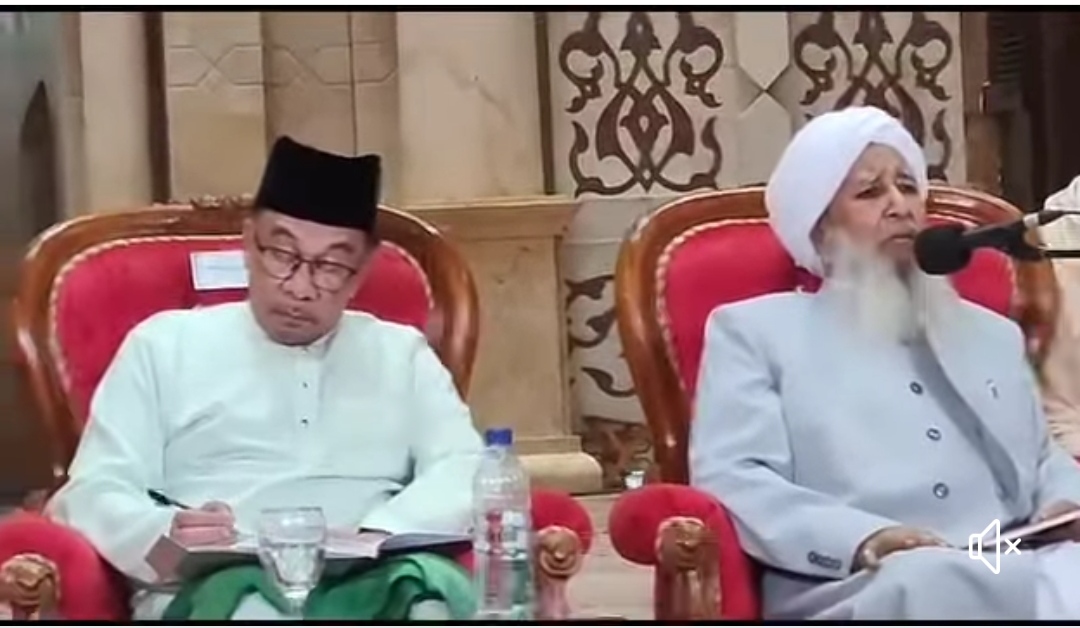 மலேசியாவில் ஸஹீஹுல் புஹாரி பாடம் எடுக்கும் AP. அபூபக்கர் பாகவி ஹஸ்ரத் அவர்கள்.... 