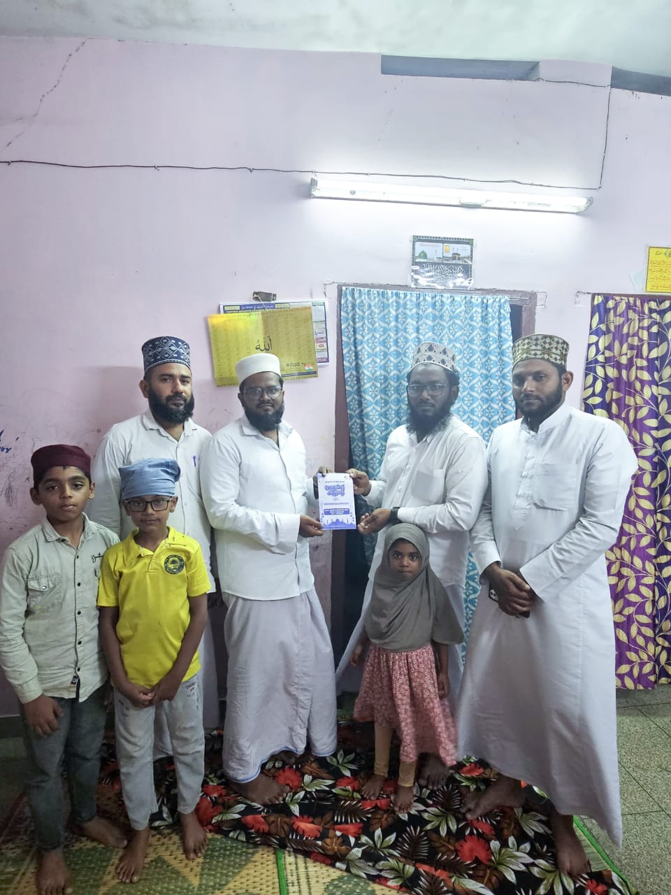 மாநபியின் இரு பெயர்களான முஹம்மத் அஹ்மத் ஆகியவற்றின் சிறப்பை விவரிக்கும் நூல் 