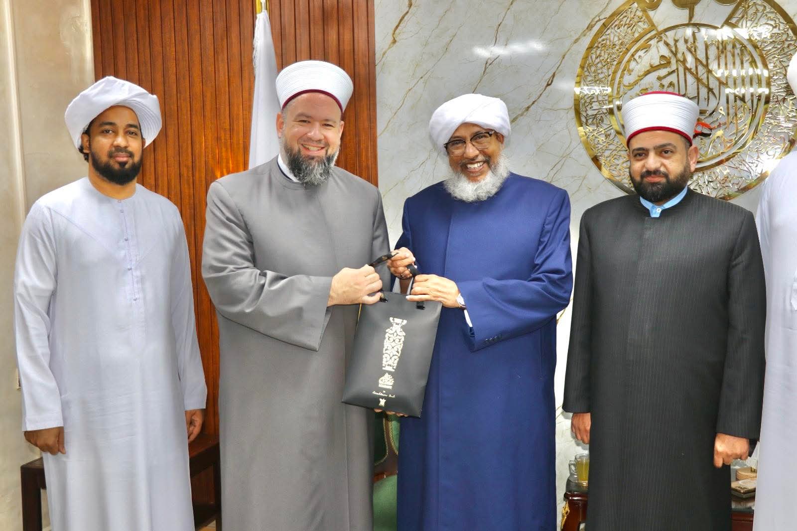 பேரோடு அப்துர்ரஹ்மான் ஸகாஃபி, ஸிராஜுல் ஹுதா